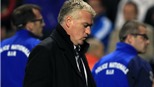 Marseille (15) - Ajaccio (19): Deschamps  ở gần giá treo cổ